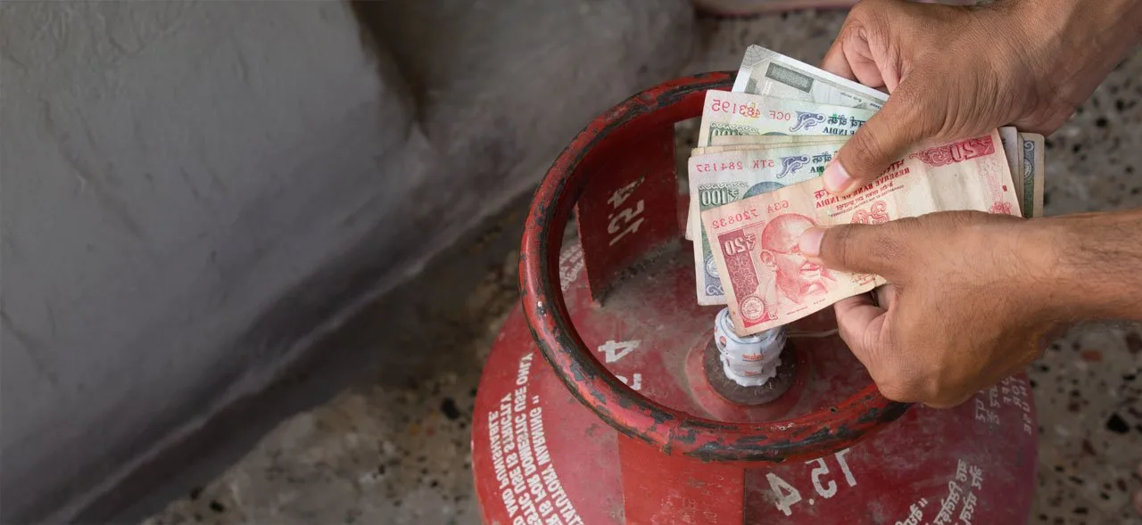 Driving-efficiency-in-Indias-cooking-gas-subsidy-programs