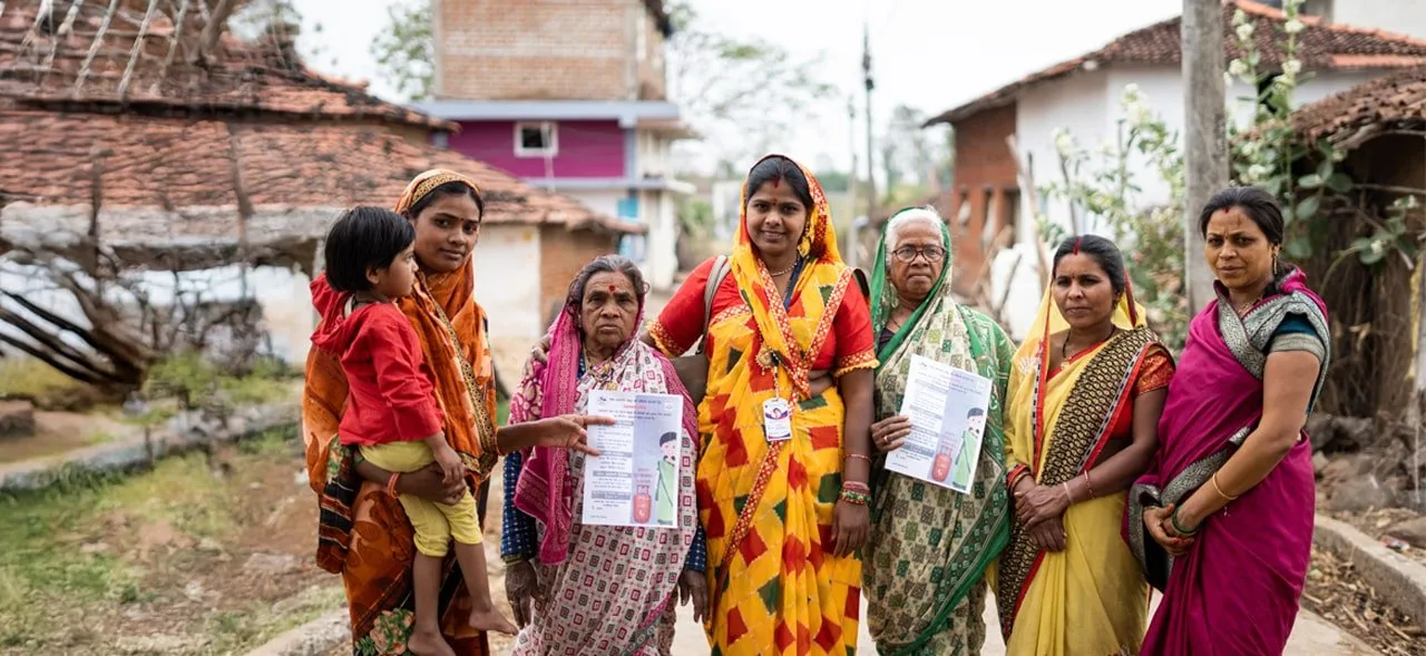 Empowering-rural-women-and-promoting-clean-cooking-through-Ujjwala-sakhis-min