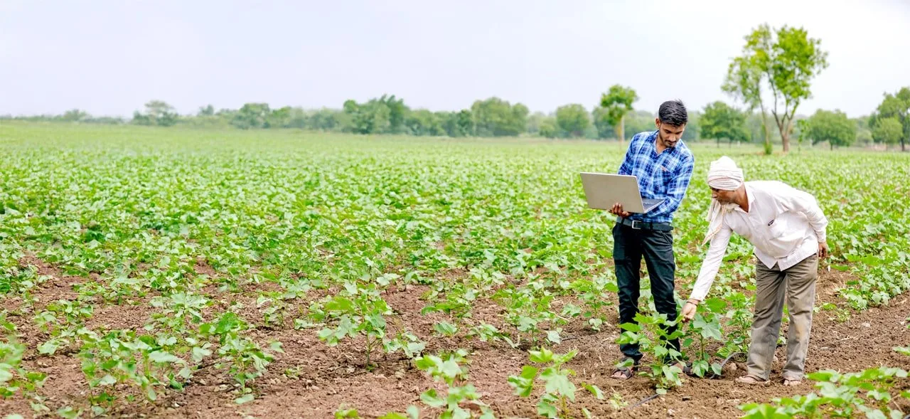 Designing foundational registries for India’s AgriStack AI (2)-min
